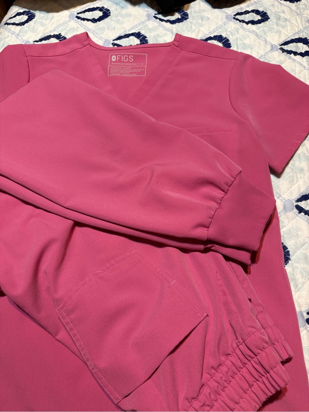 FIGS Technical Collection Pink Small - Picture 5 of 6